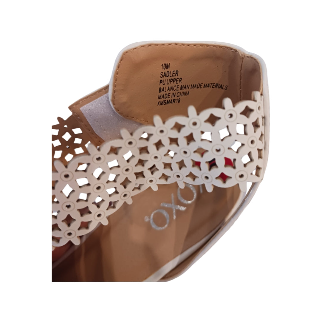 XOXO White Sadler Sandals, Size 10