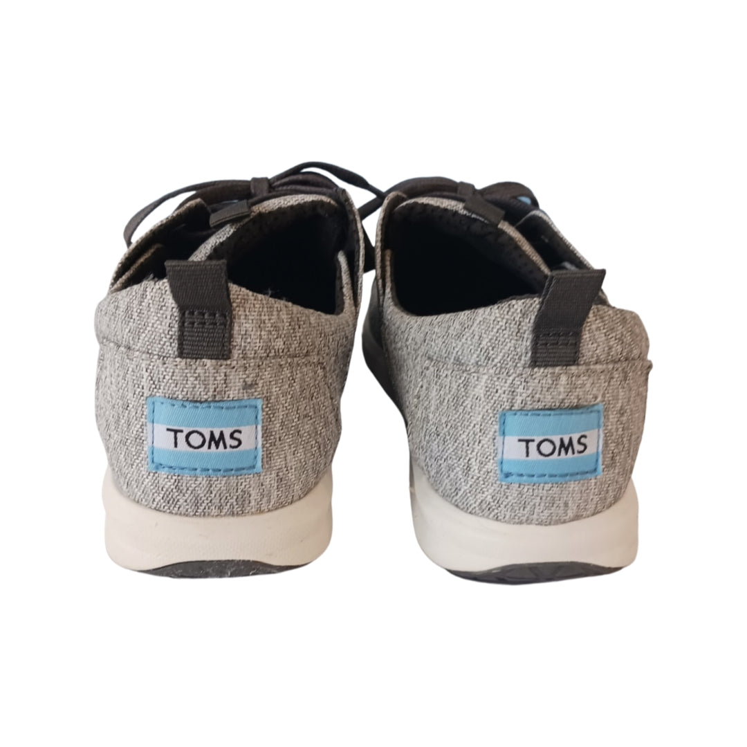 TOMS Gray Cloth Sneakers, Size W6.5